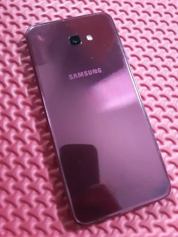Samsung J4+ | android 9.0 | 2/32