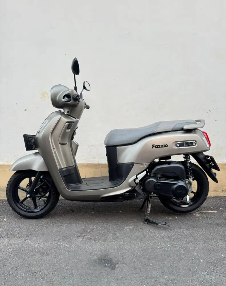 Yamaha Fazzio Hybrid Tipe Lux 125 THN 2026 Muluss Gress