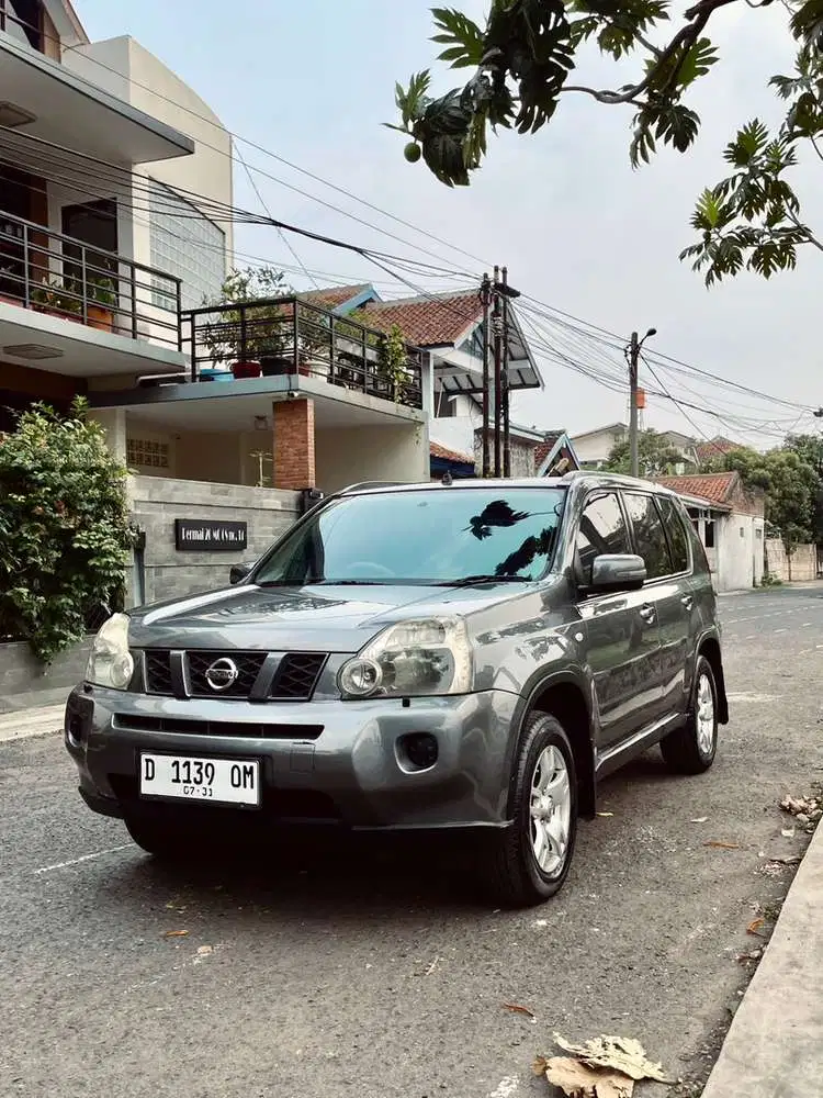 Nissan X-Trail 2011 Bensin