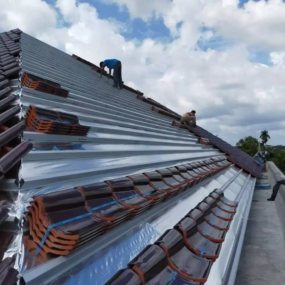 renovasi atap rumah dan atap bocor dll