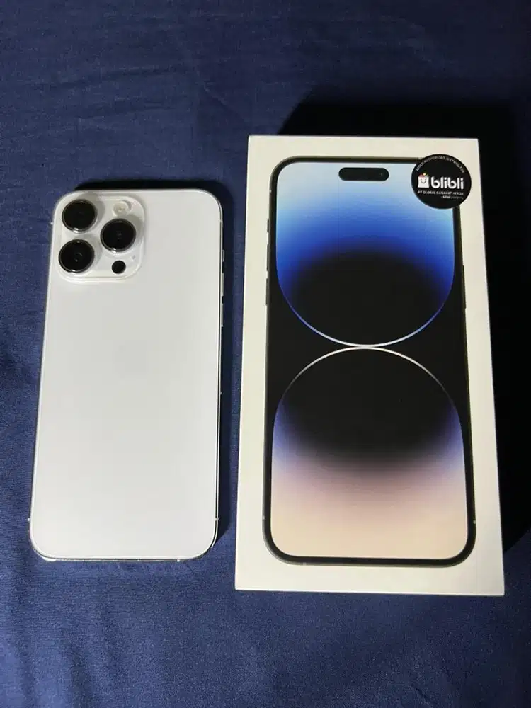 iPhone 14 Pro Max 1TB Silver x BliBli