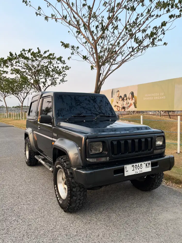 Daihatsu Taft Rocky Independent 1999