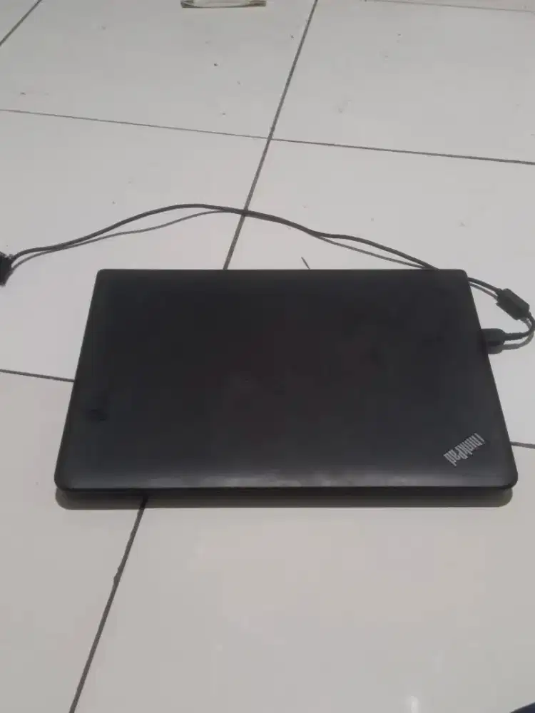 Lenovo thinkpad e450 i7 gen 5, VGA 2gb, ram 4gb, HDD 500gb, ada minus