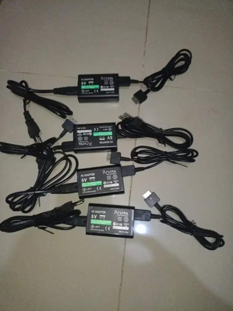 Charger PS Vita fat