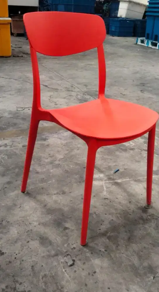 Kursi Cafe Alloro Merah Ready Gudang - 8 Warna dan Request Warna