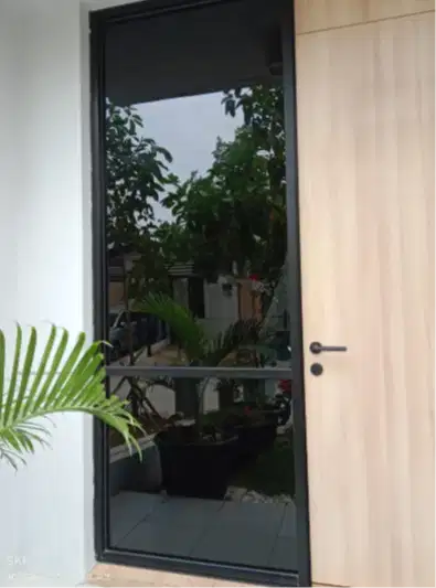 Kaca Film Panggilan ke rumah toko kantor anda di Soloraya