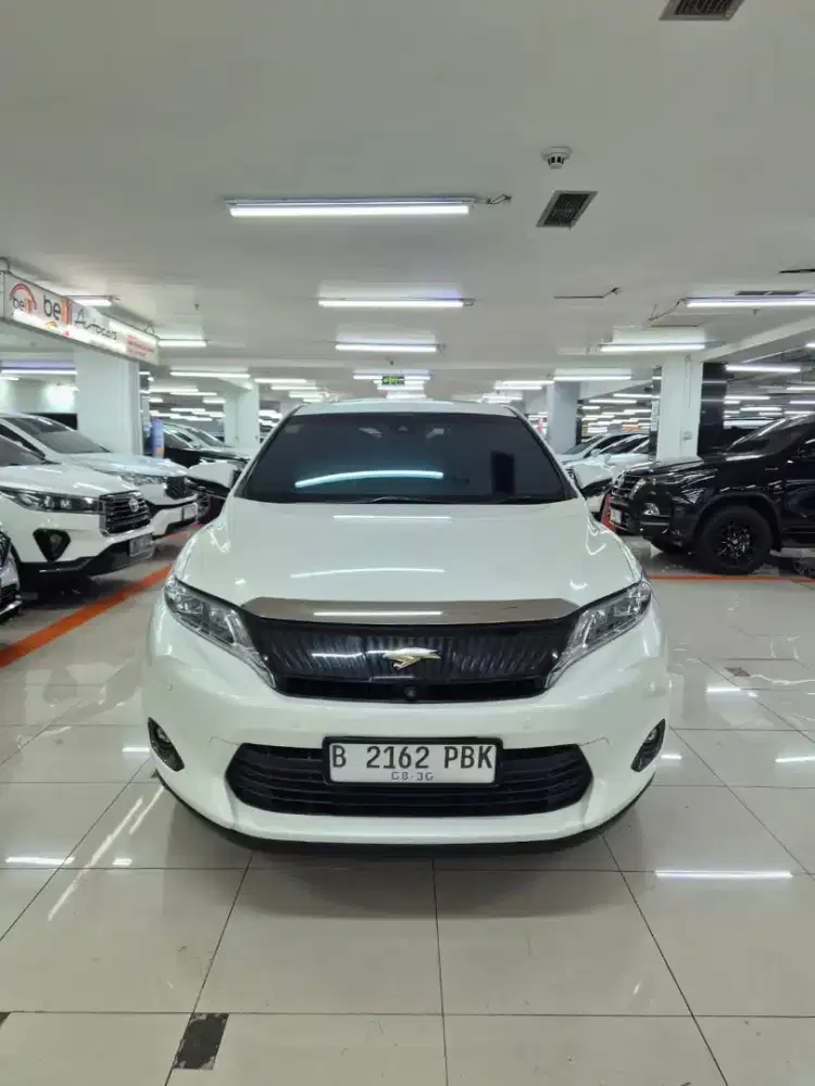 Toyota harrier 2014 prem sound JBL low km putih
