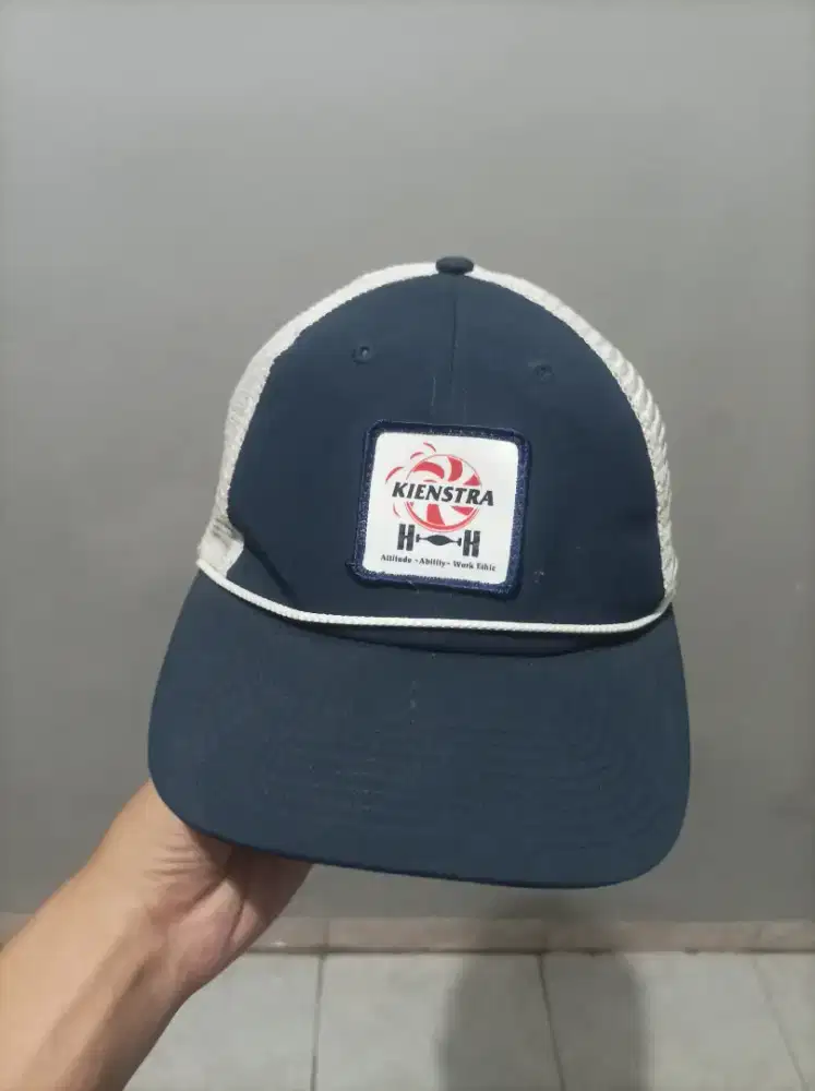 Topi tali kapal jaring