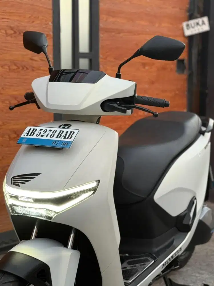 Honda cuv e 2025 km low bagus solusi hemat bbm
