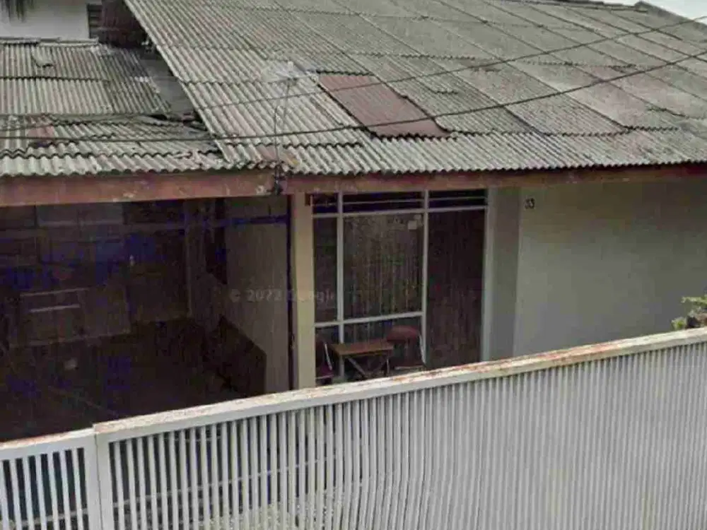 RUMAH TUA KOMPLEK PDK MURAH MERIAH