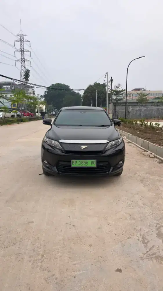 Harrier Premium 2014 Elite 2.0cc