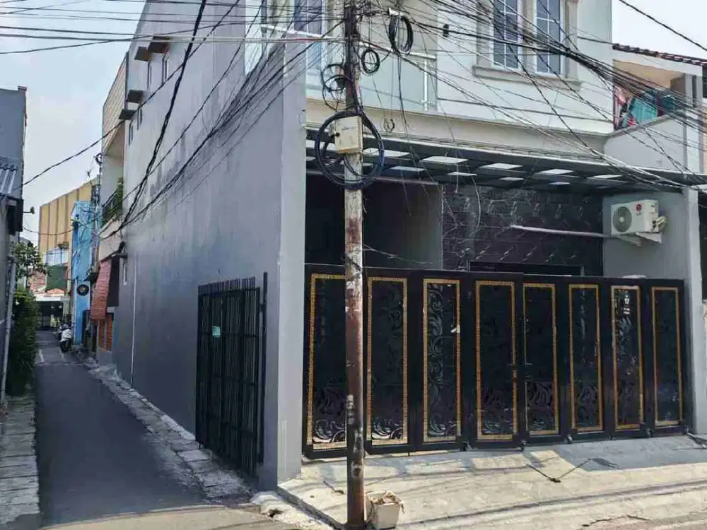 rumah siap huni 2 lantai di johar baru jakarta pusat