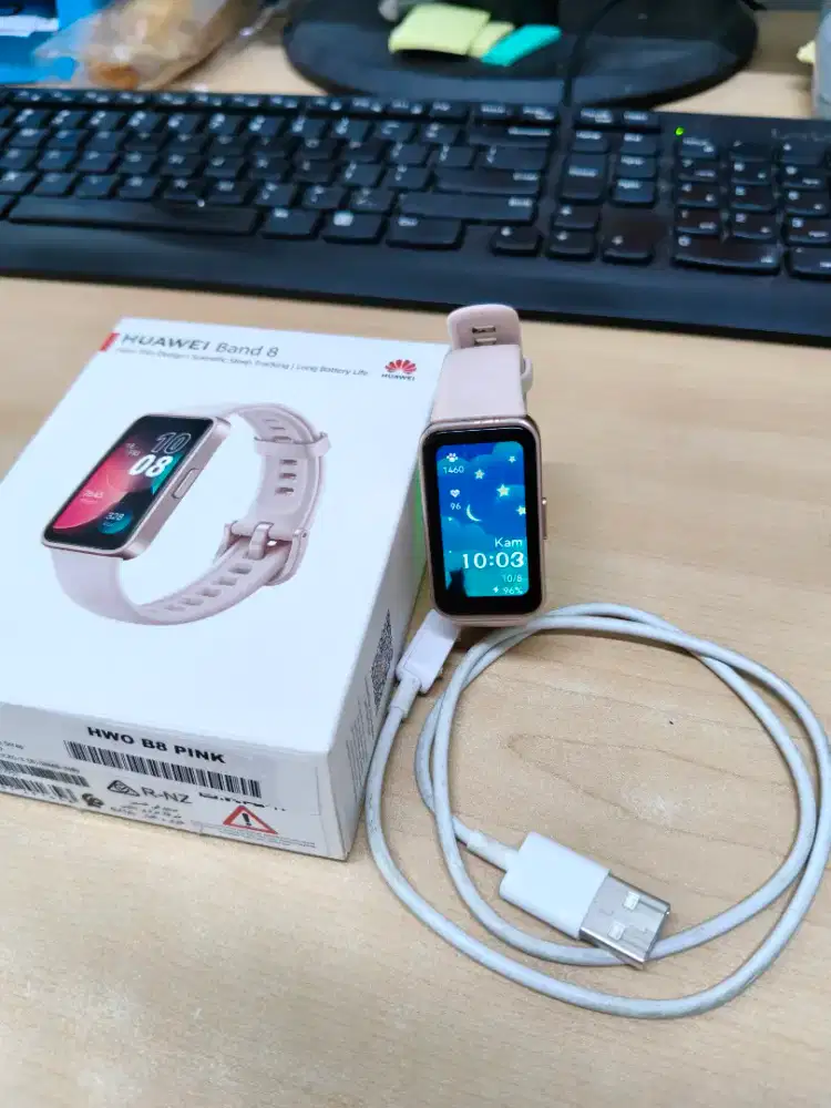 Preloved Huawei Band 8