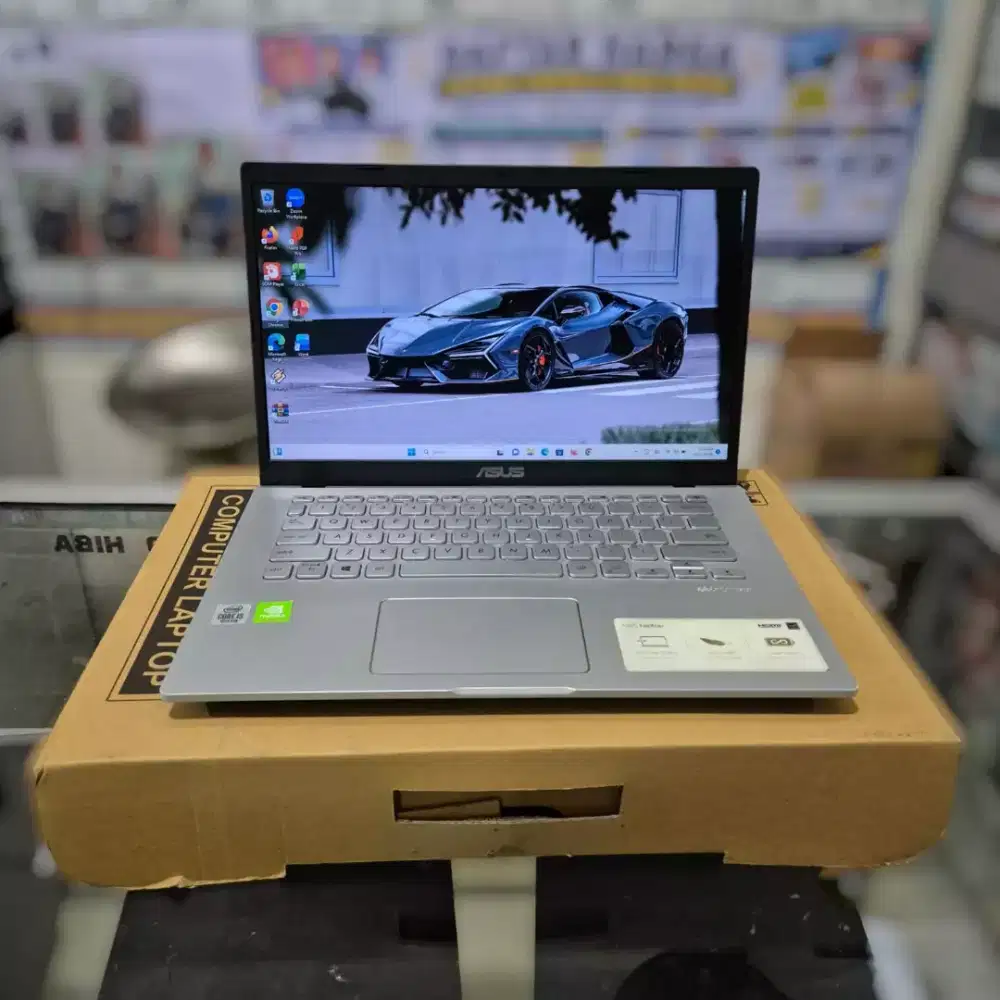 Good condition, laptop second like new