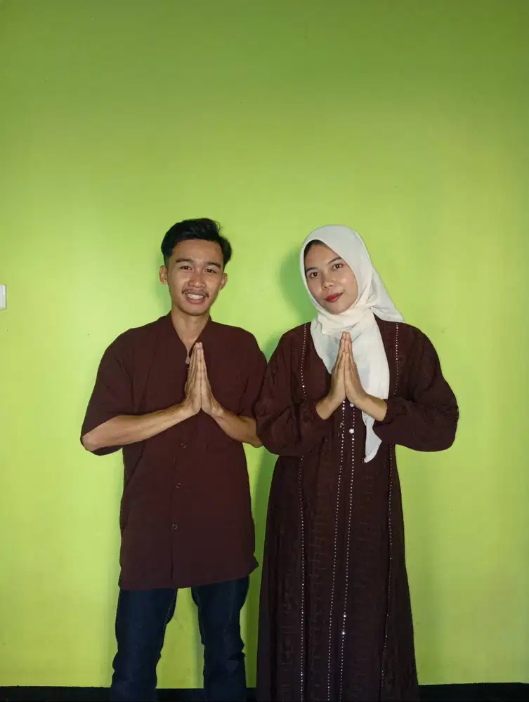 Sedang mencari lowongan pekerjaan suami istri