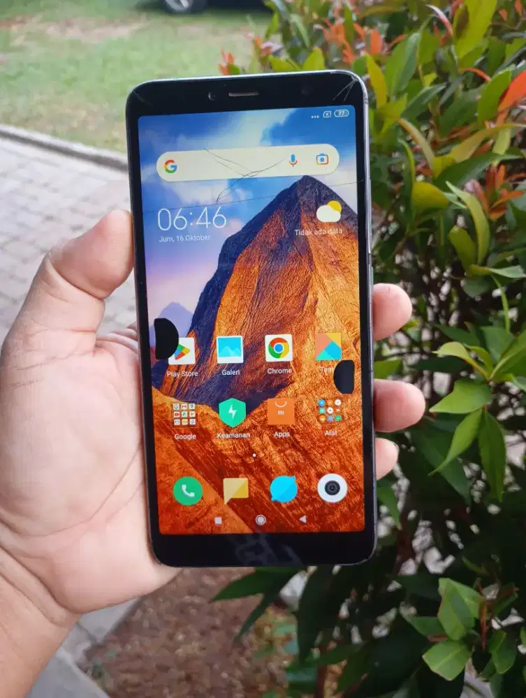 redmi S2 ram 3/32 retak normal