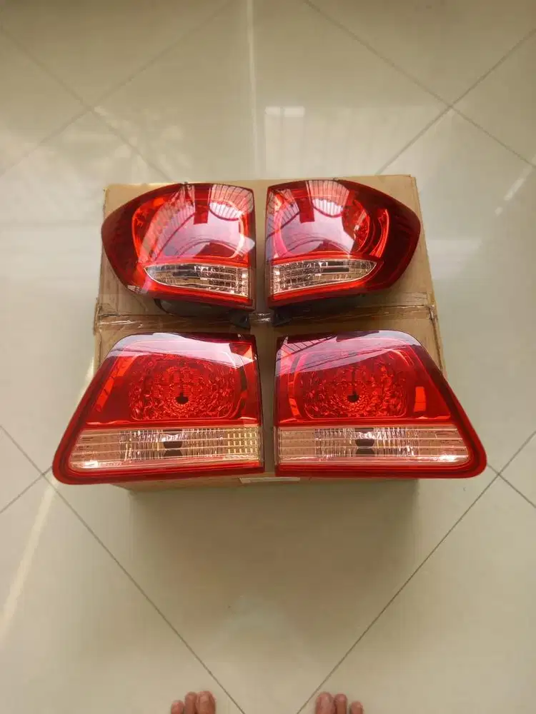 Stoplamp Fortuner Original