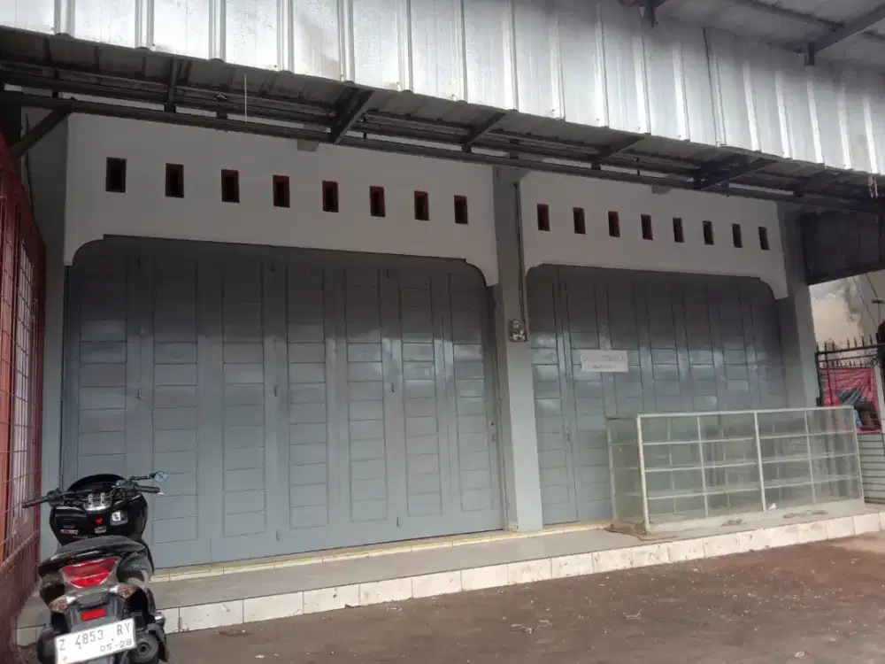 Dikontrakan ruko 2 kapling masing2 ukuran 4x8 m masing2