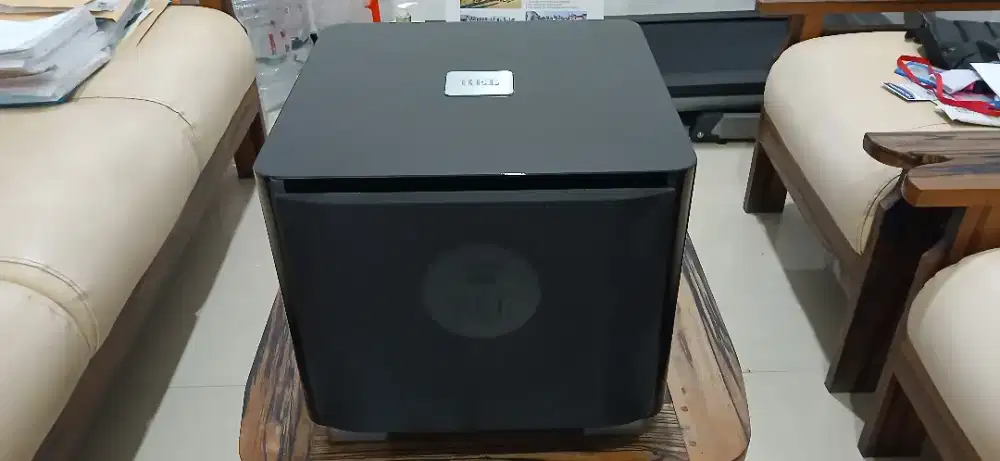 REL T7x subwoofer hi end