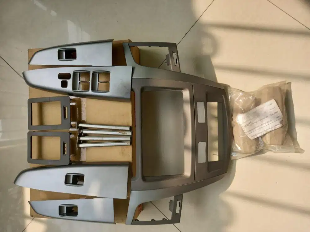 Set Panel Interior Toyota Fortuner 2008 Ori