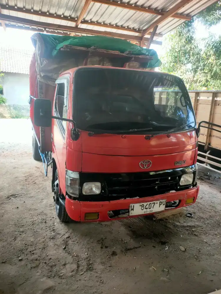 Truk dyna 125LT