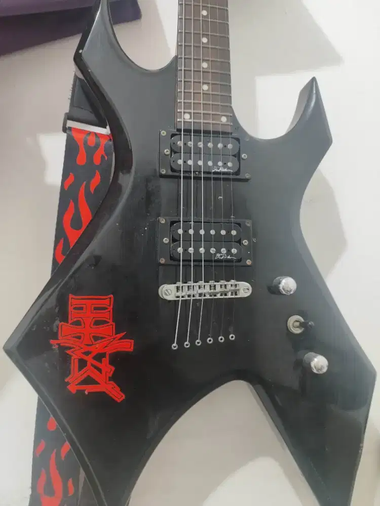 Gitar Listrik BC Rich Warlock