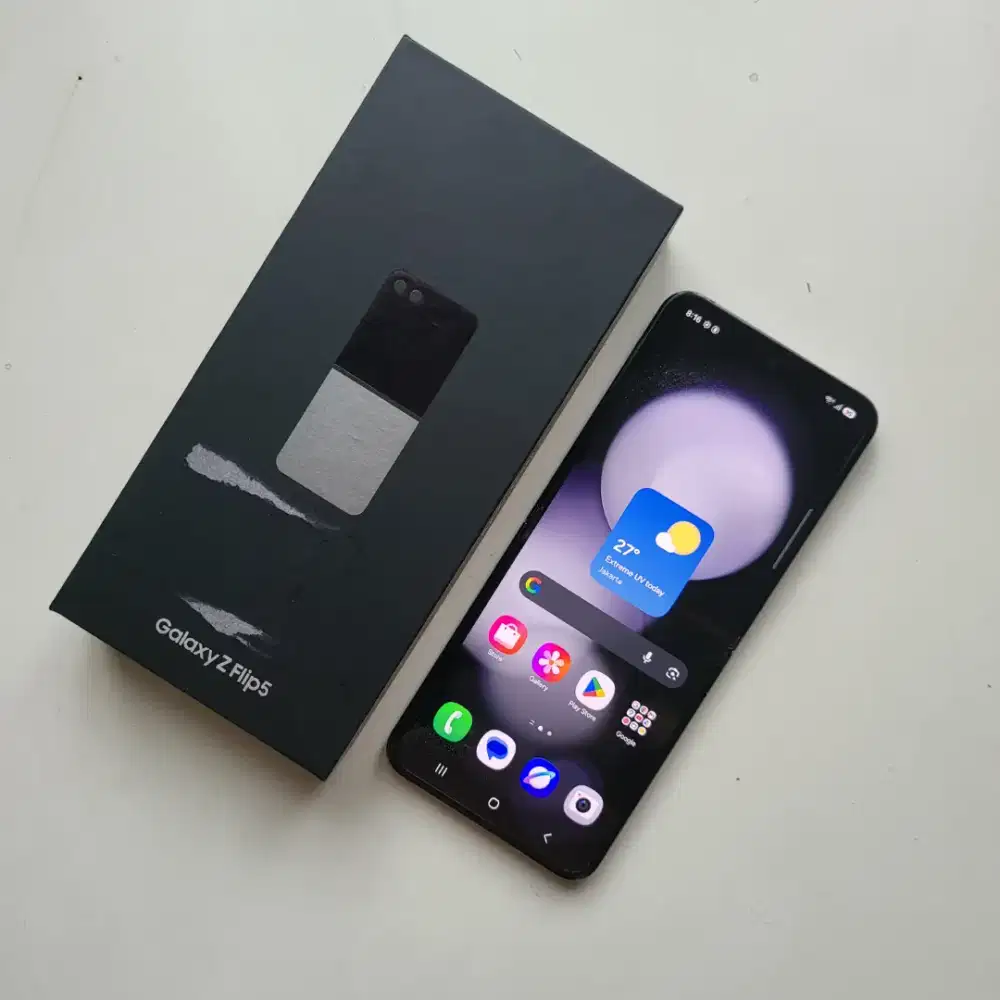 Samsung Z Flip 5 (8/512) Mulus Full Set Ex SEIN