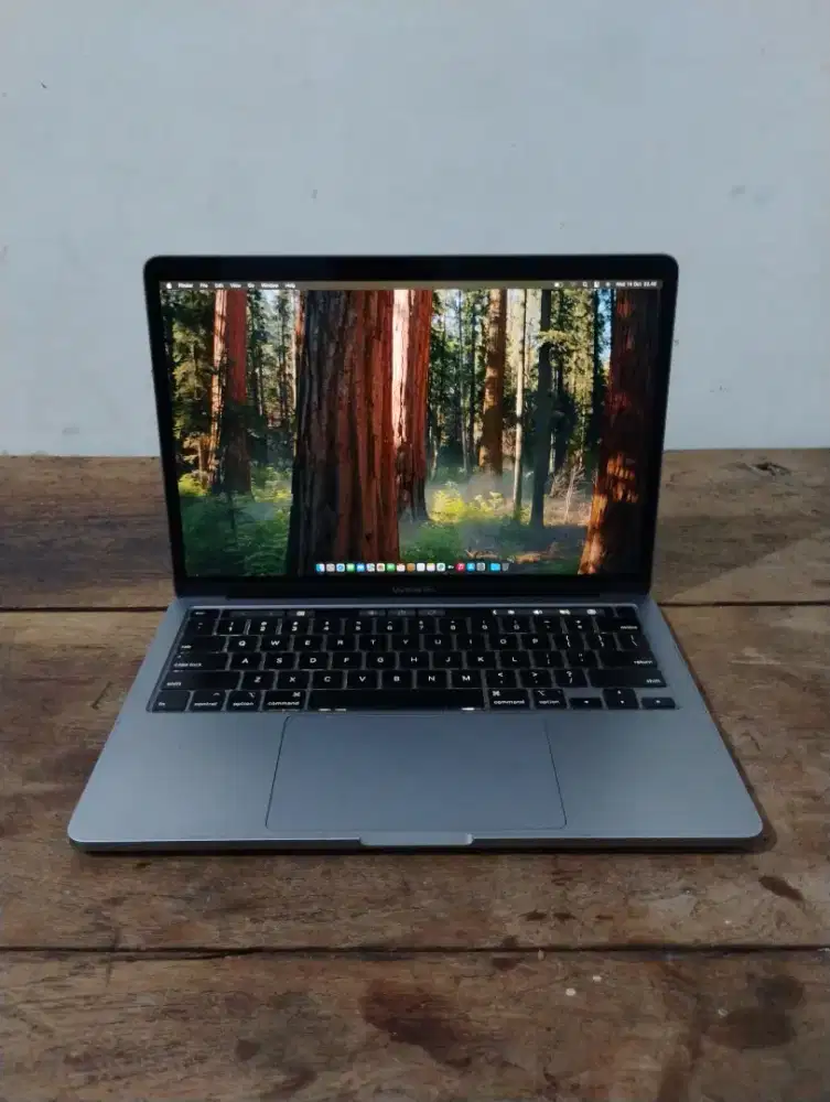Macbook Pro 13 Inch 2020 i3 16gb/512gb Touchbar