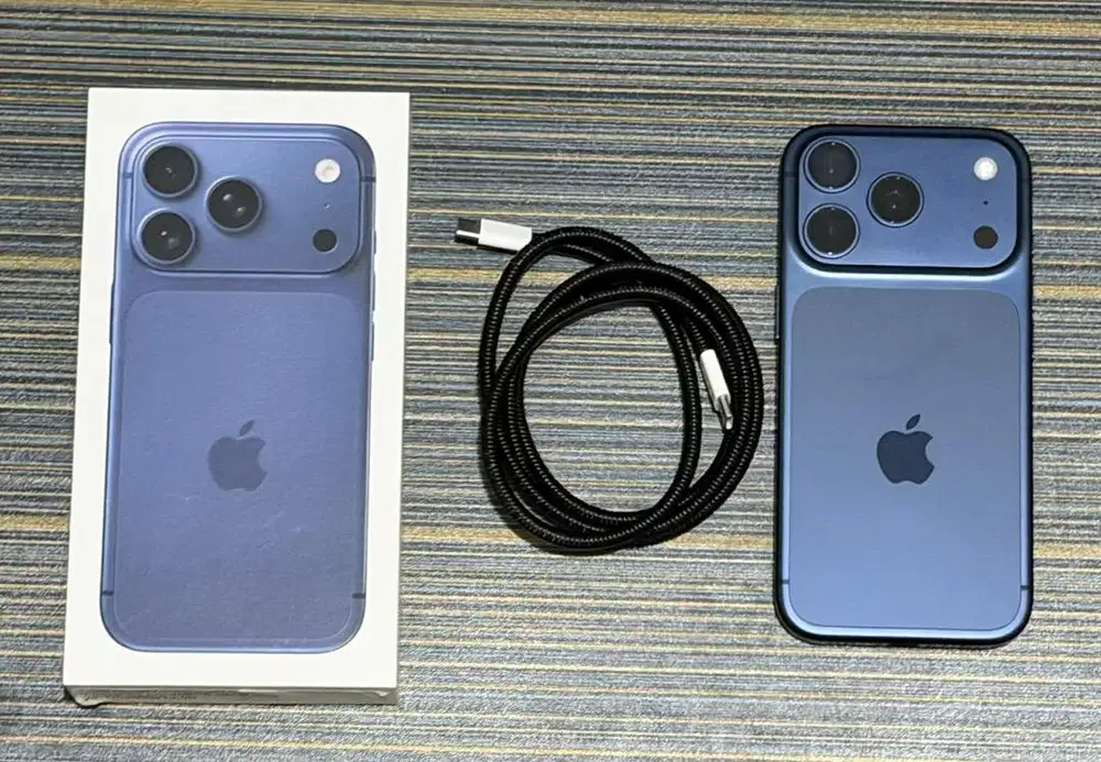 iPhone 17Pro 256GB Deep Blue