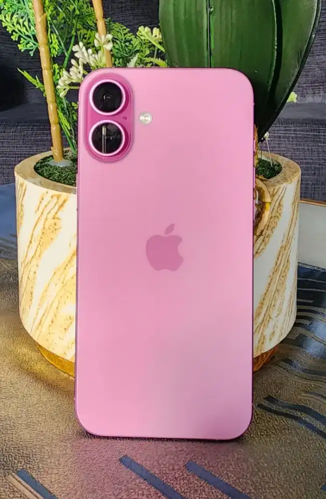 iPhone 16 plus murah