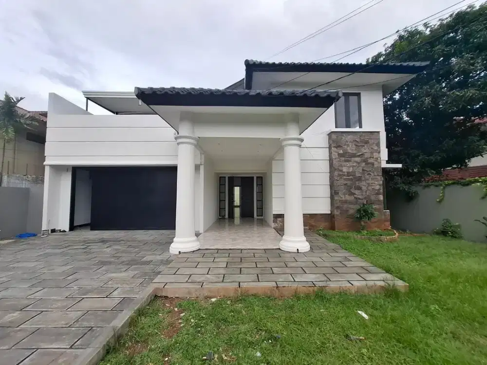 Disewakan Rumah Di Jl. Benda Atas, Kemang, Jakarta Selatan
