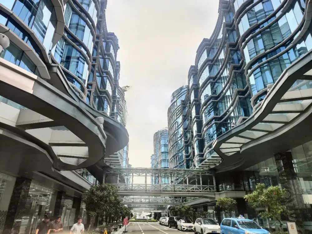 Disewakan Gedung di Lendmark Pluit, Jakarta Utara