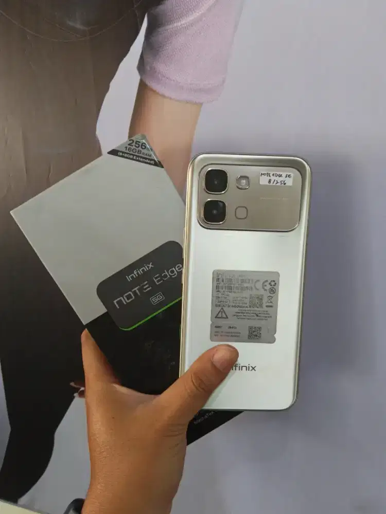 Infinix note edge 5g ram 8/256 second