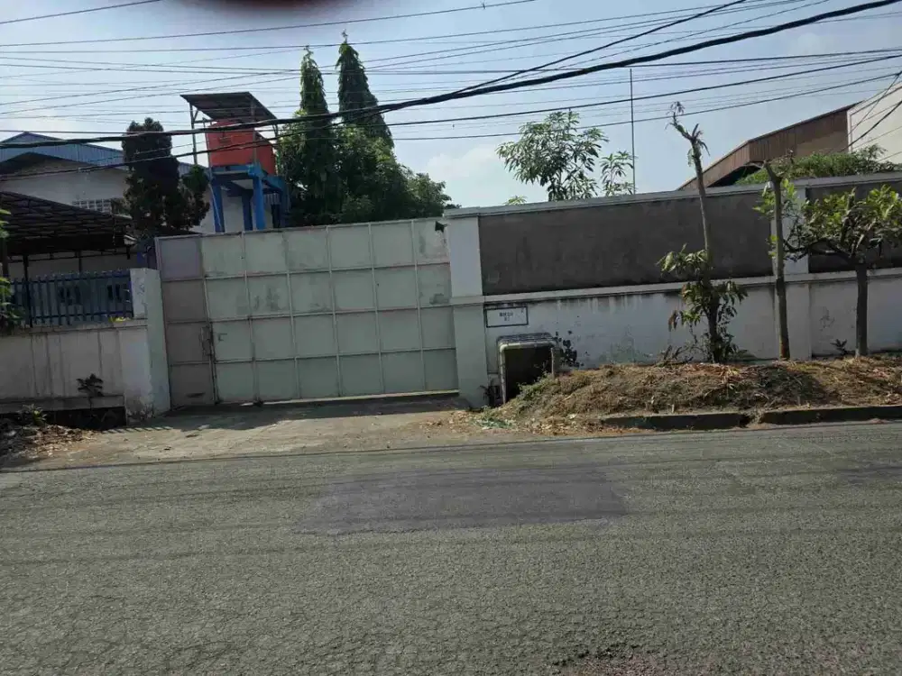Di sewakan gudang di kawasan gatot soebroto semarang