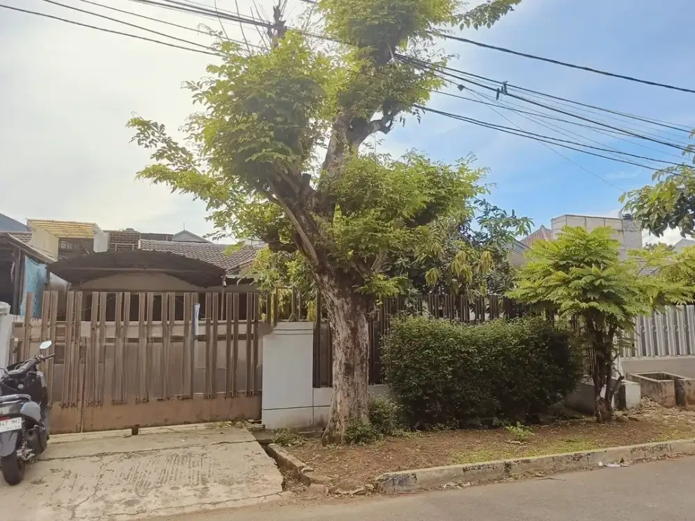 Rumah Dijual Cepat Di Jl. Boulevard Taman Alfa Indah, Joglo, Jakbar
