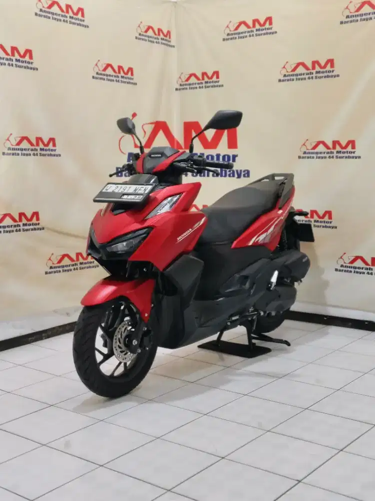 Ready Km 4 Ribu Honda vario 160 Cbs tahun 2023 Merah doff