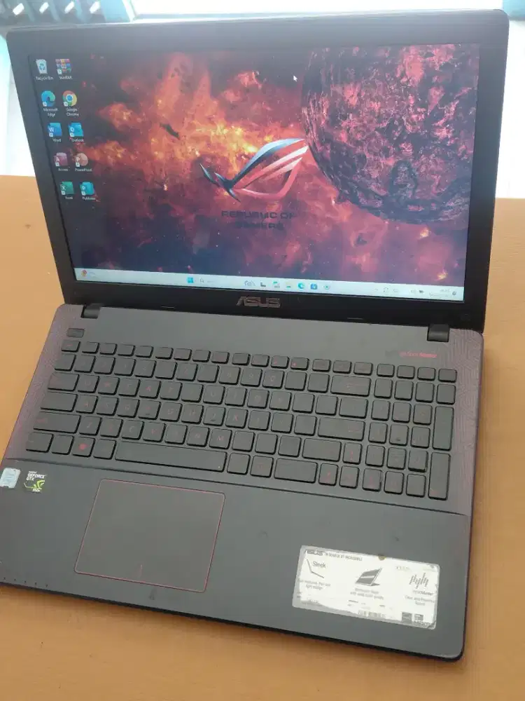 Asus X550VX i7 6700HQ/8/256 Nvidia GTX950 Gaming Render Grafis