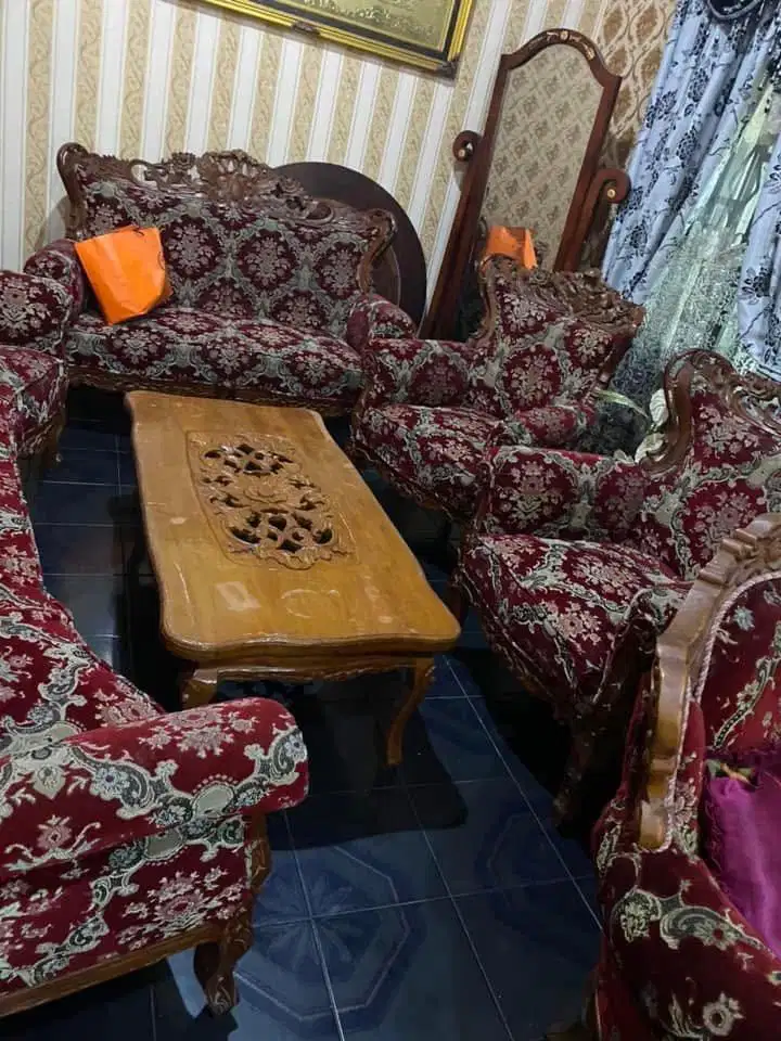 Kursi royal 5211 meja