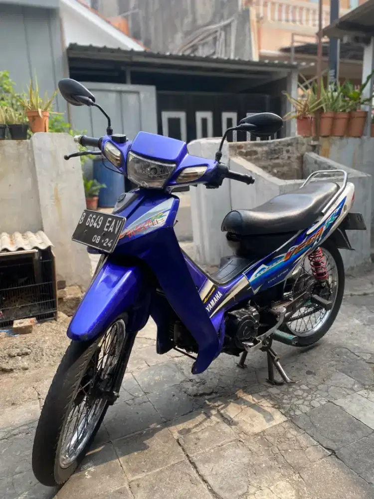 yamaha vega r tahun 2005
