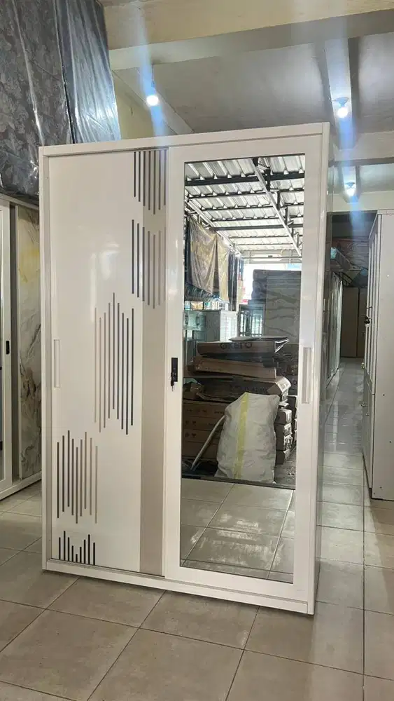 Lemari Besi Baju Pakaian 2 Pintu Sliding 120 cm