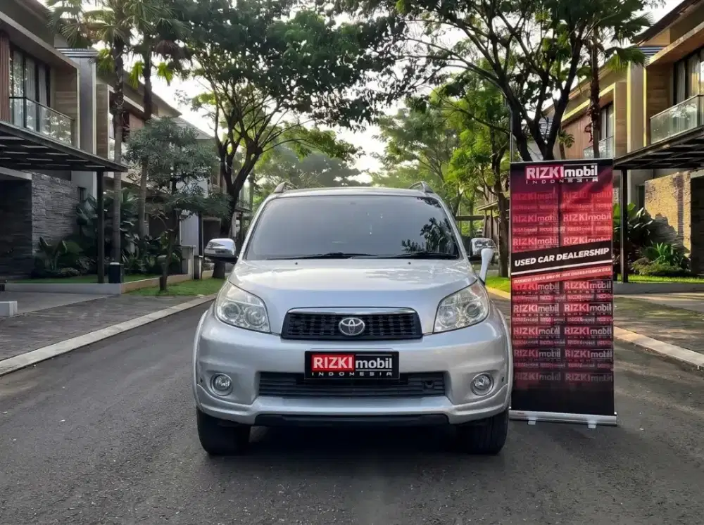 TOYOTA RUSH G AT 2011