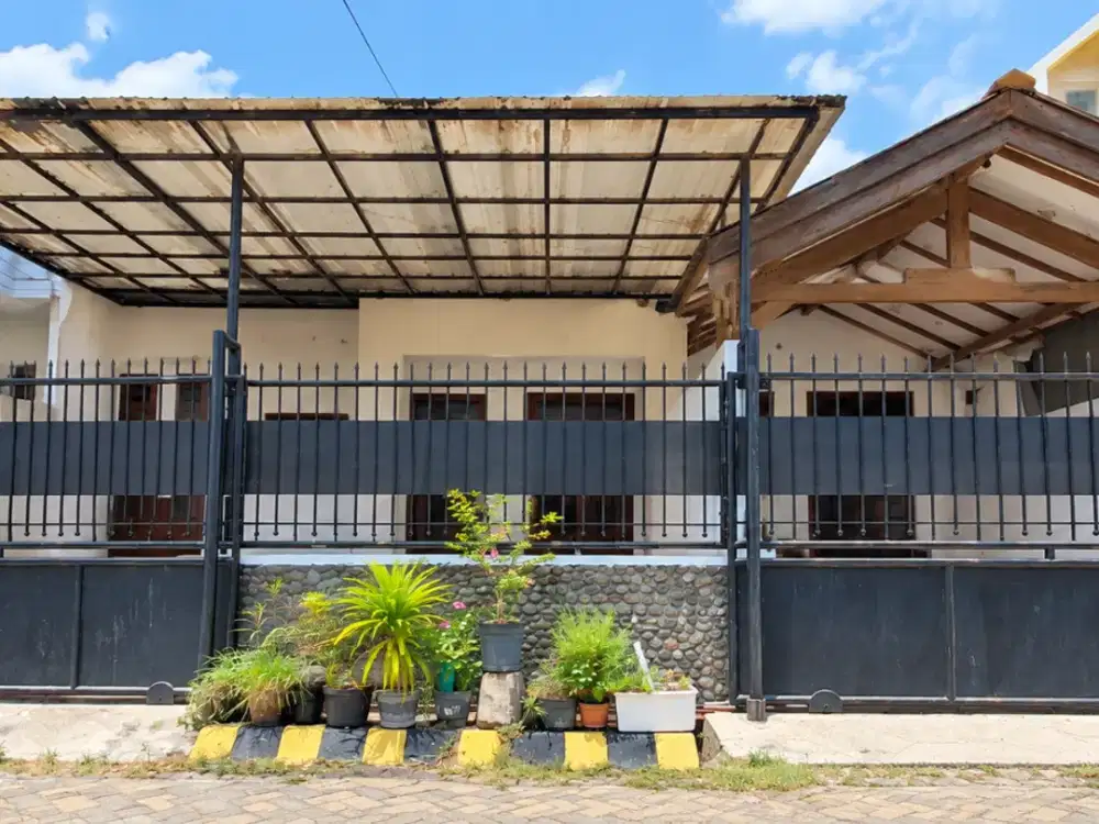 Disewakan Rumah di Simpang Darmo Permai Selatan Surabaya