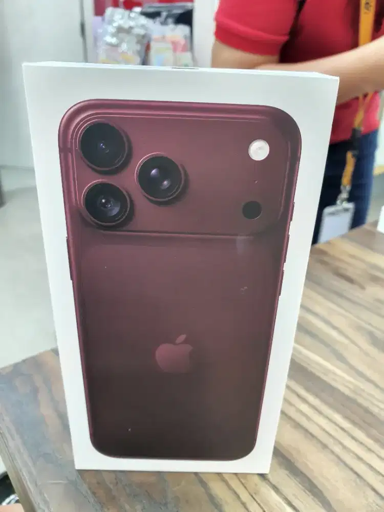 Iphone 18 promax 1TB garansi ibox 1 tahun norepack no aktifasi