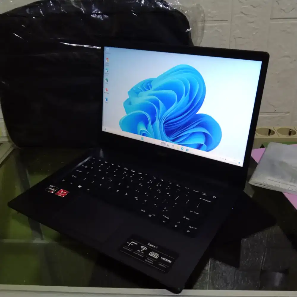Laptop Acer Ryzen 5 ram 8gb ssd 256gb slim normal