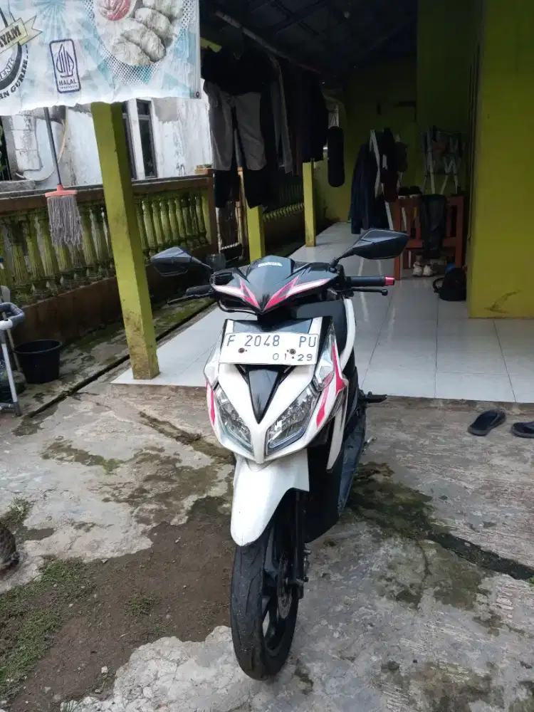 Di jual Vario techno 110 ss lengkap 7,2 jt