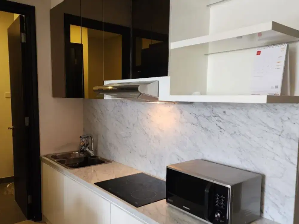 DiSewakan  Apartemen Sudirman Suites Furnish
