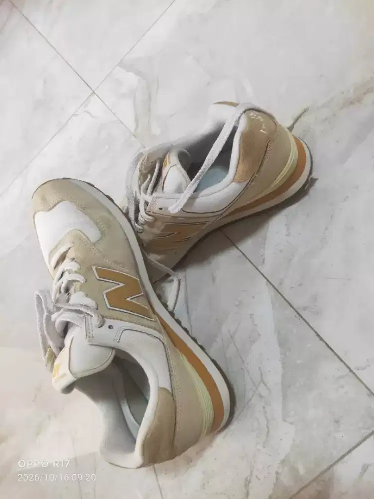 Sepatu new balance clasik