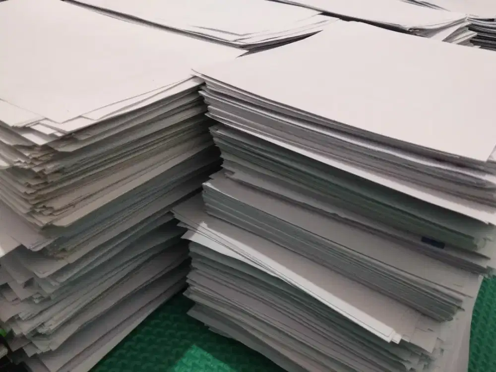 Di jual kertas HVS A4 bekas sisi kosong sebelah