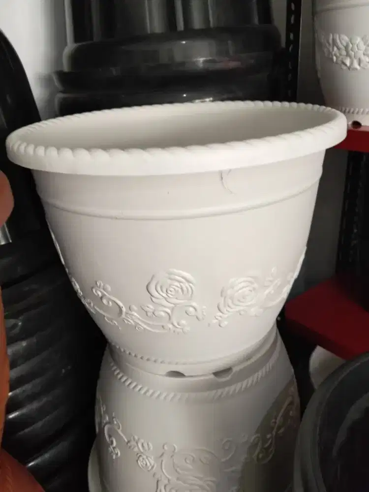 Pot glory putih 40 cm