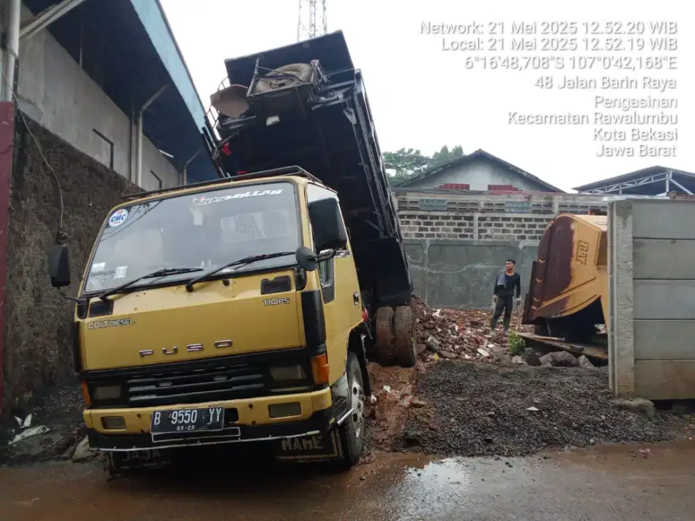 Angkut sampah Angkut Puing Tanah Merah Puing Murni
